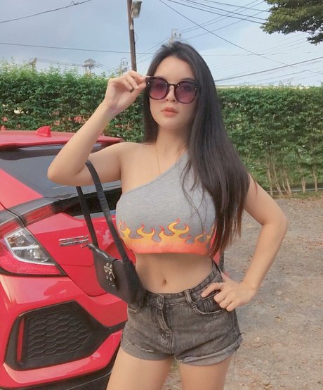 Wanvisa Yodprasart best model images