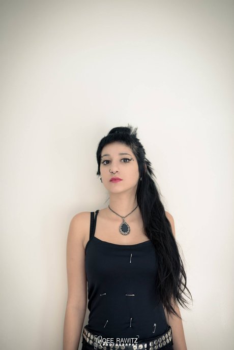 Chen model naked gallery