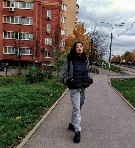 Leka Galkinstein adult actress img