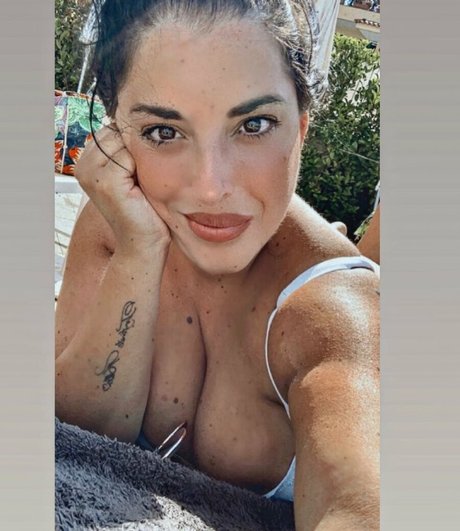 Valeria Vela art pornstar pictures