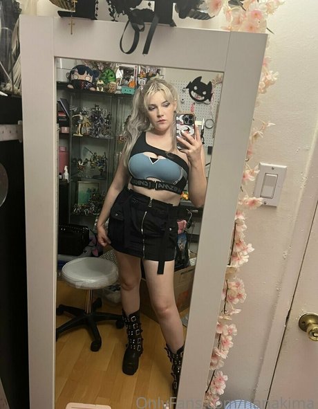 Hanakima hot model pictures