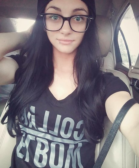 Priscilla Kelly art star image