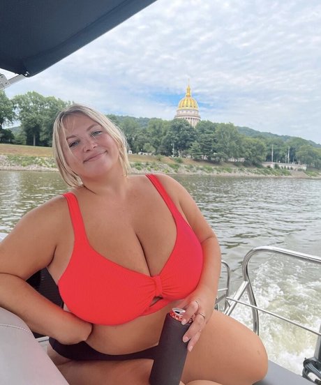 Hayden Buchko nude star pictures