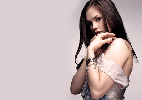 Anna Paquin star hot photo