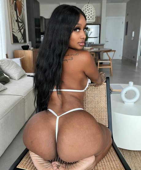 cathiimedialuna perfect star photo