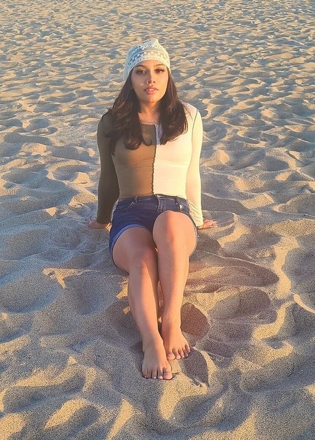 Mina Sin pornstar sex photos