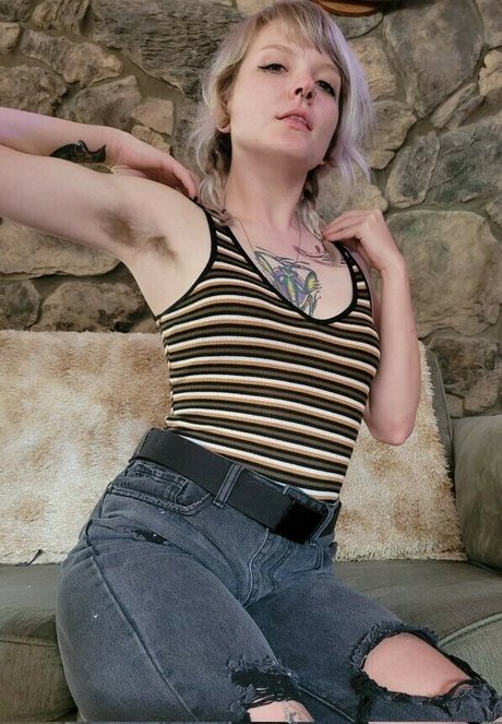 sweetfaebelle sexy model img