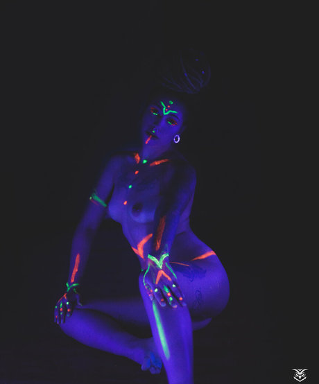 lovelychris model pornographic gallery