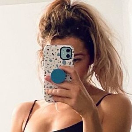 leolamew pornstar beautiful photo