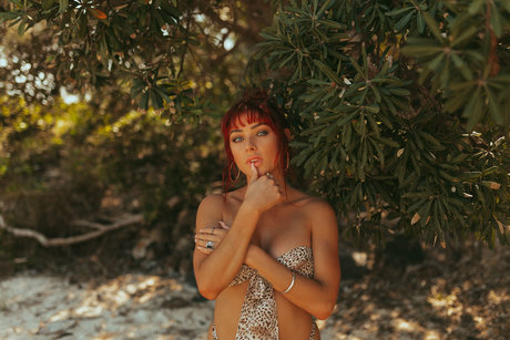 Maraa Jane model xxx pictures