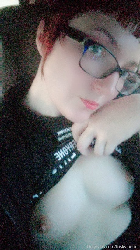 Willow Wraithright pornstar art photos