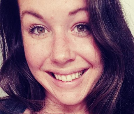 WNC Fun Girl pretty model photo