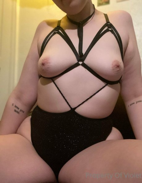 sneakyviolet star xxx image