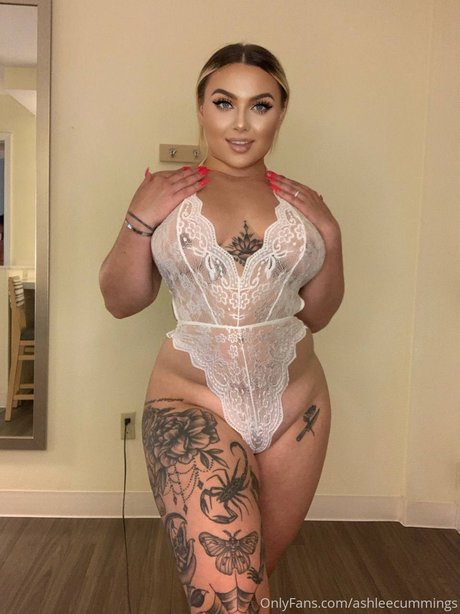 Ashlee Cummings model best images