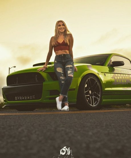 UrEbabe porn actress galleries