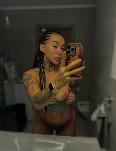 Barbbunny pornstar pretty photo