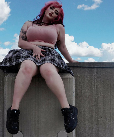 Peachling pornstar exclusive archive