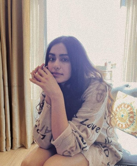 Adah Sharma pornographic model galleries