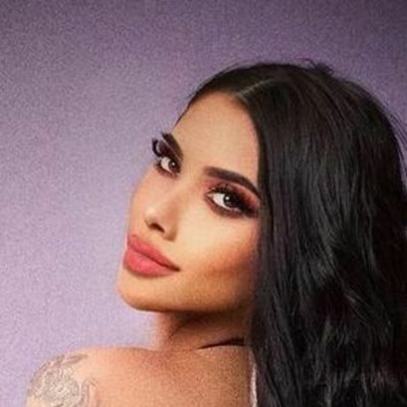 Claudia Guajardo best star photo