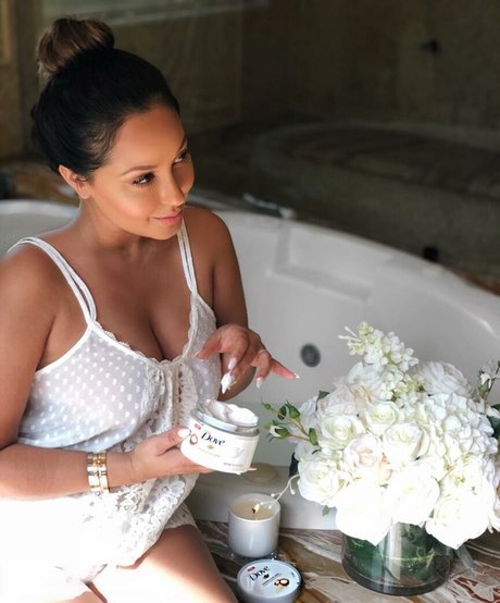 Adrienne Bailon hot pornstar img