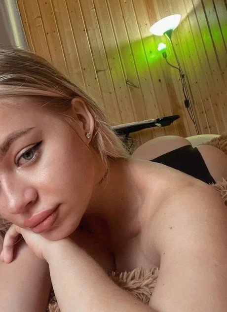 Tweetytwist pornstar sexy image