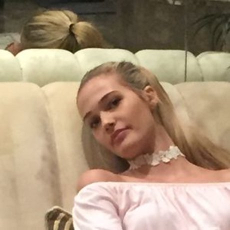 Noel Berry adult model galleries