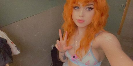 Mechew pretty pornstar photo