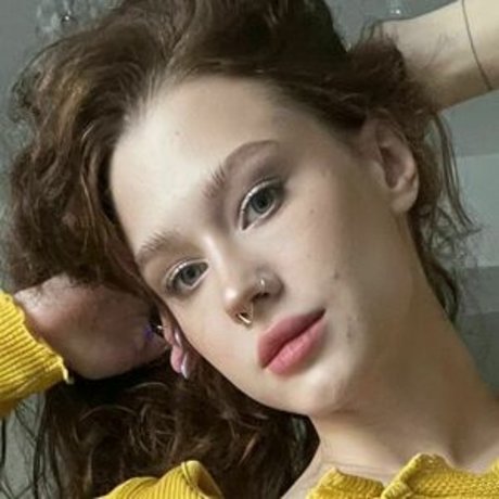 Sofia Simens pornstar hd photos