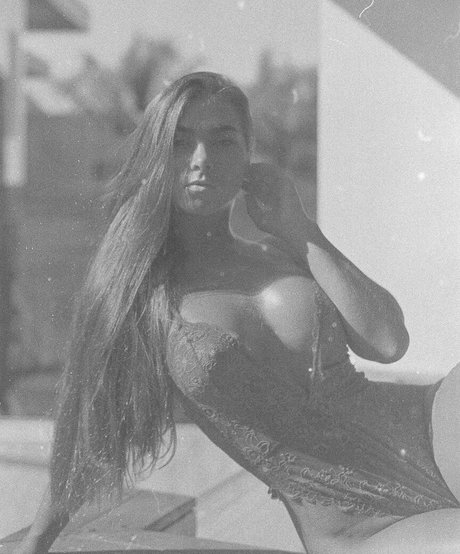 Valentina Grant model sexy pictures