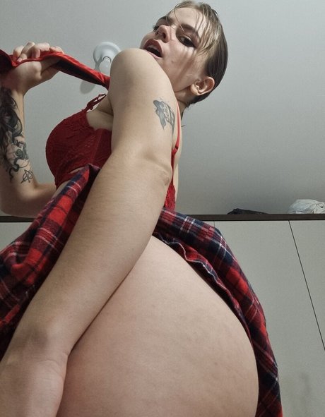 Viviane Costa sexy model pics