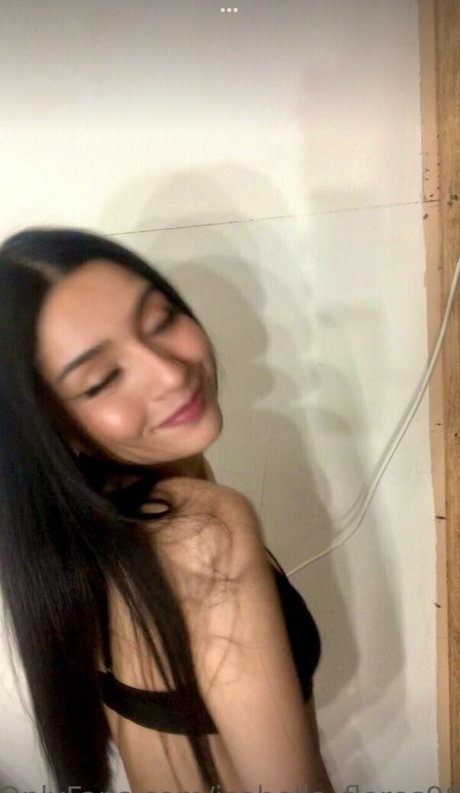 Flores Isabella98 nudes star picture