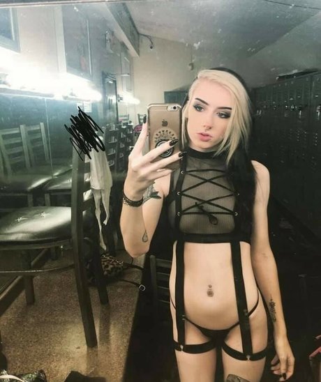 ButaneBunni hd star photo