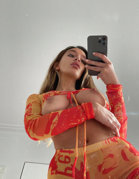 Christina Dietze sexy star galleries