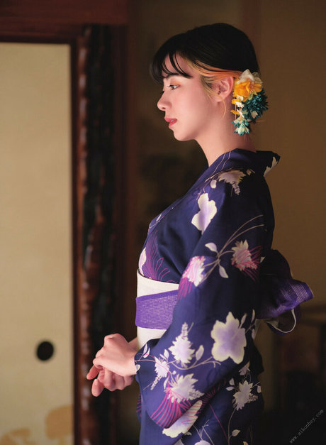 Elaiza Ikeda porn star archive