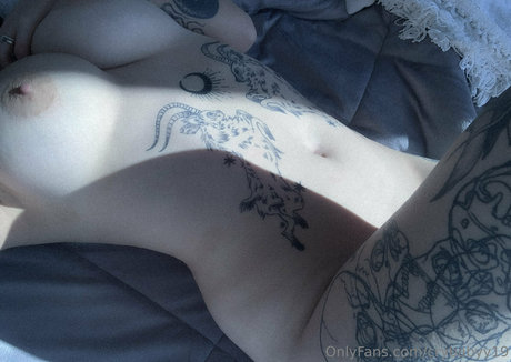 lilmarsbaby art actress image