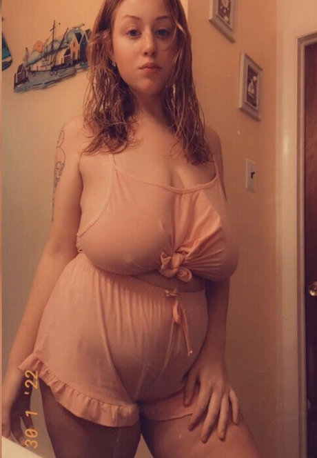 Gabby Rose xxx actress photos