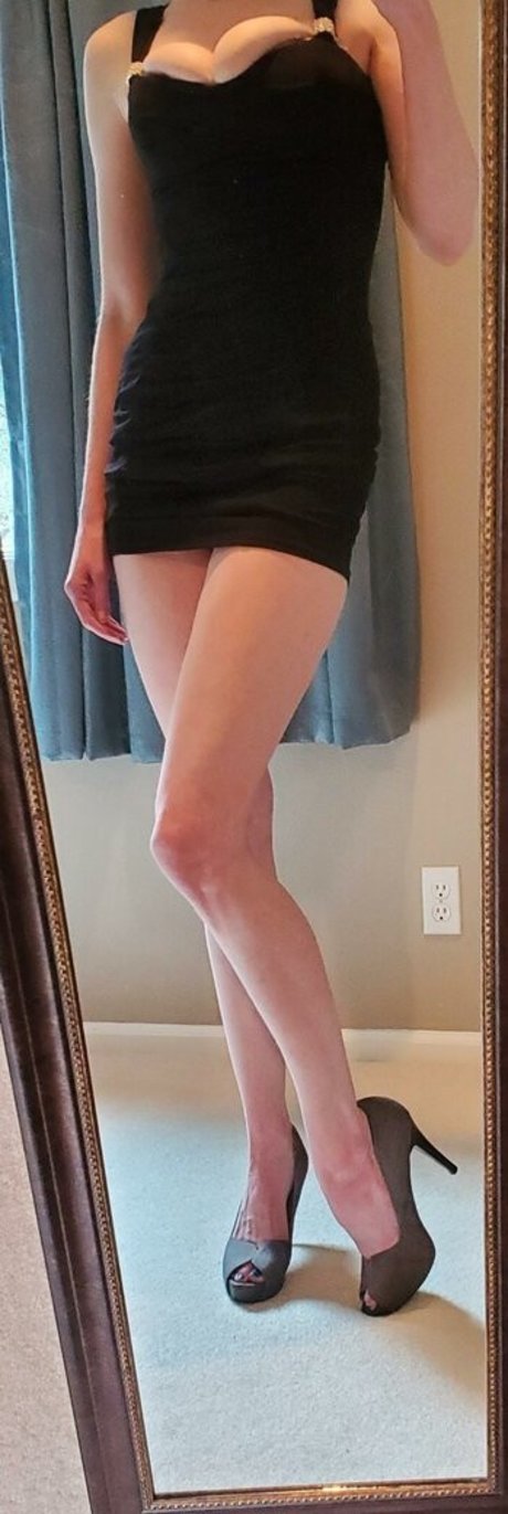 Tasty tart123 nude actress photos