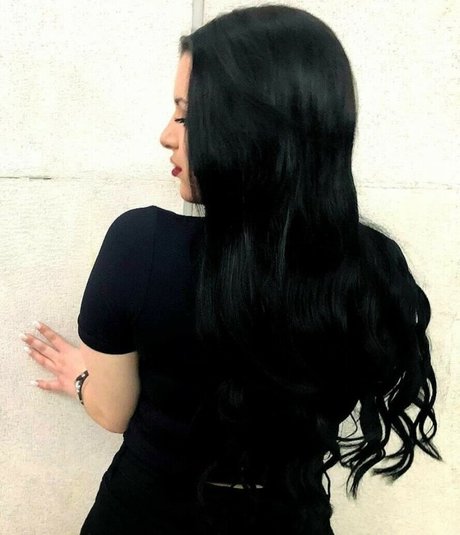 Theodwra Drinia high quality model photo