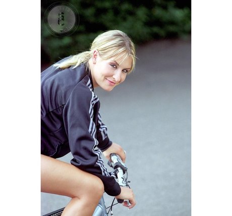 Sarah Connor nudes actress pic