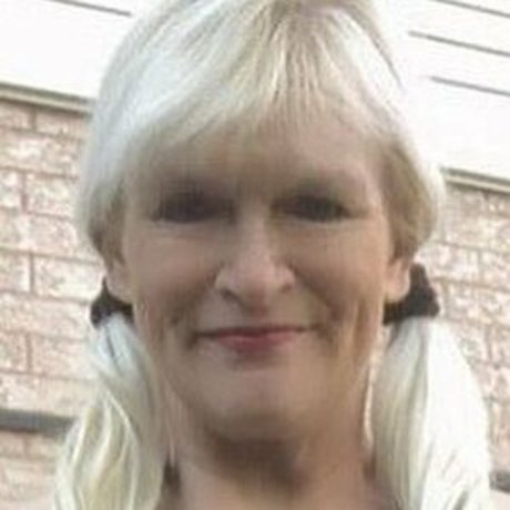 Sandie Lee pornstar nude archive