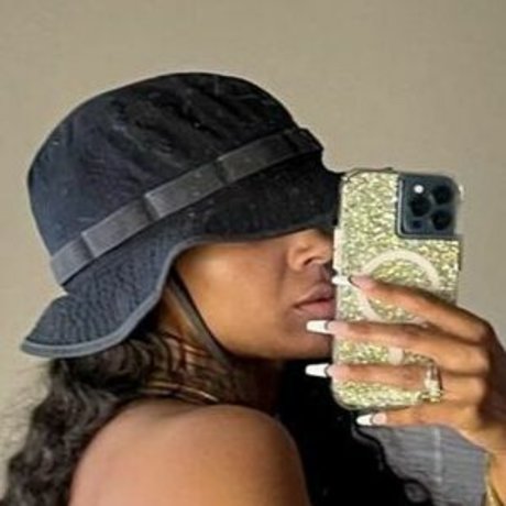 theonly ari b star nudes picture