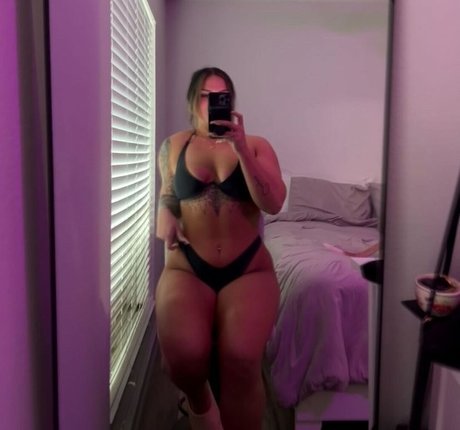 befcakemami naked model pic