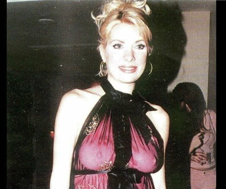 Eleni Menegaki best star photos