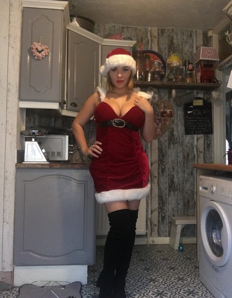 Siobhan Graves sex model images