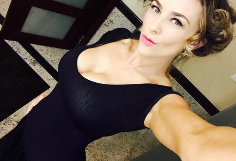 Aracely Arambula best model pics