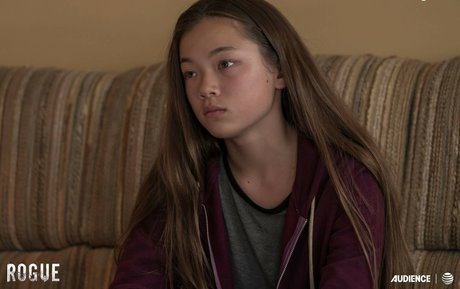 Alexa Loo sexy actress photos