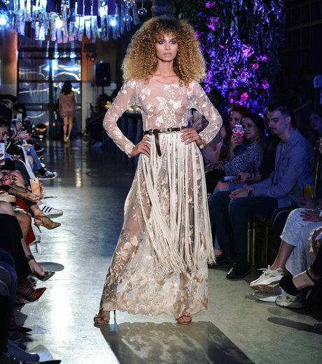 Amanda Chrishell model nice pic