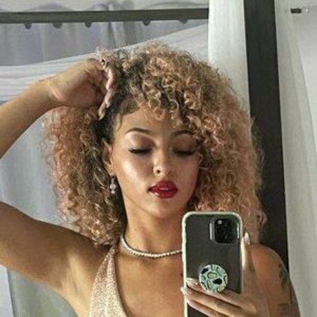Vanessa Josey high quality pornstar archive