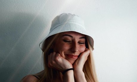 veylaneey perfect actress pics