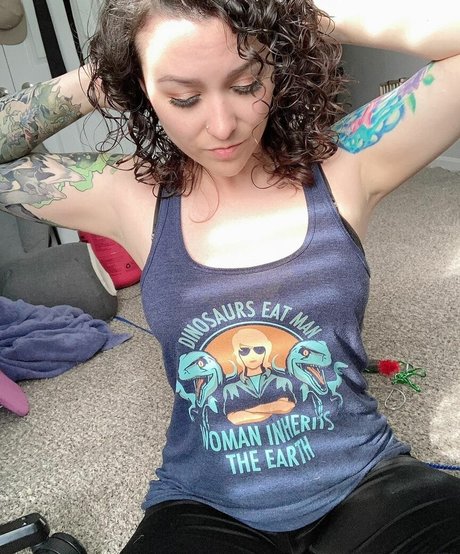 LadyDevann high quality pornstar pictures